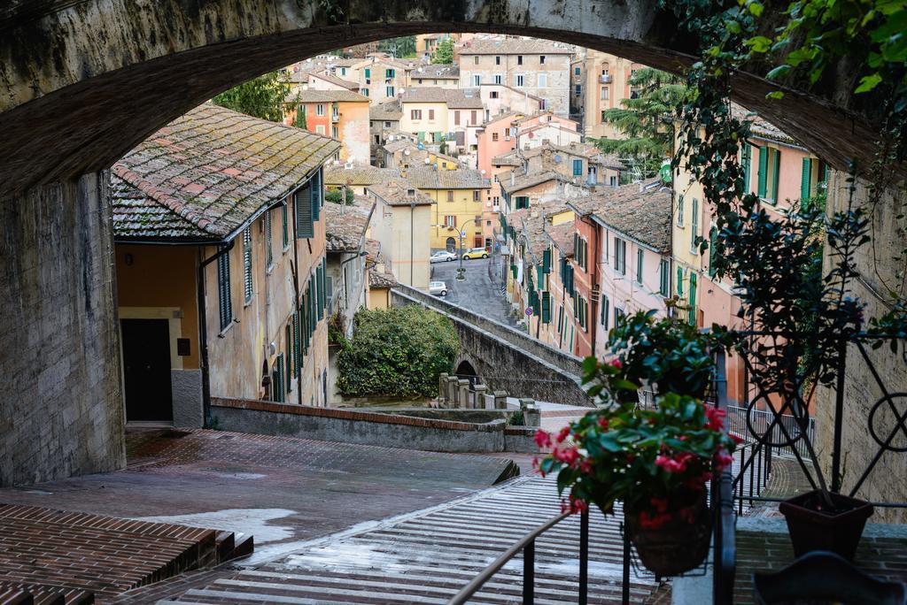Bed & Breakfast Residenze L'uncinaia House Perugia